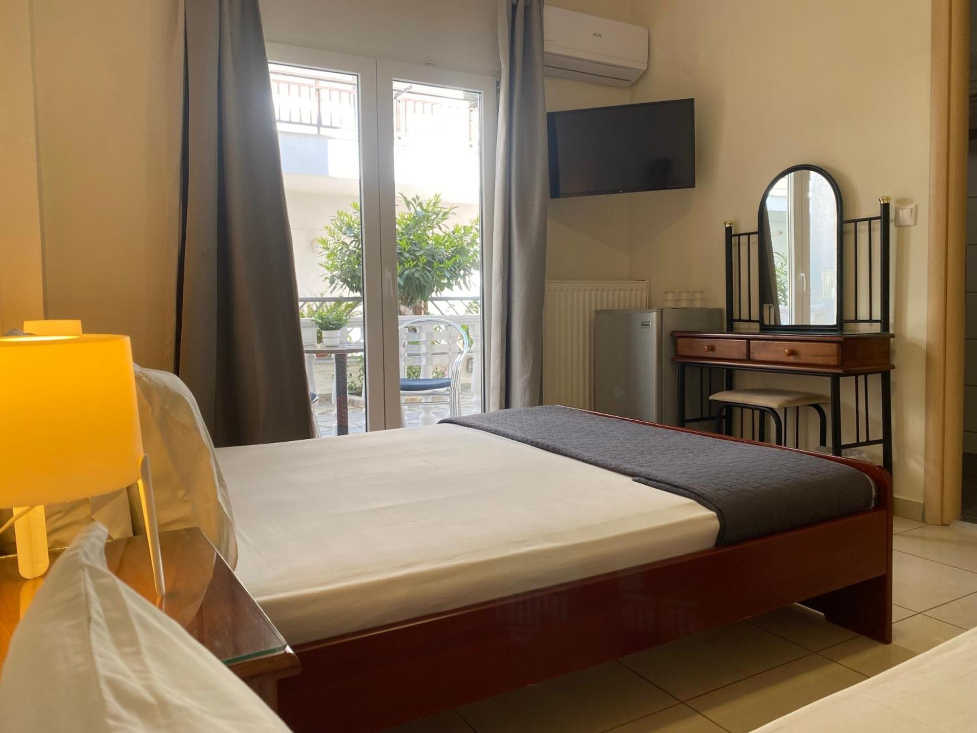 Korali Hotel ปาราเลียกาเตอรีนิส ภายนอก รูปภาพ